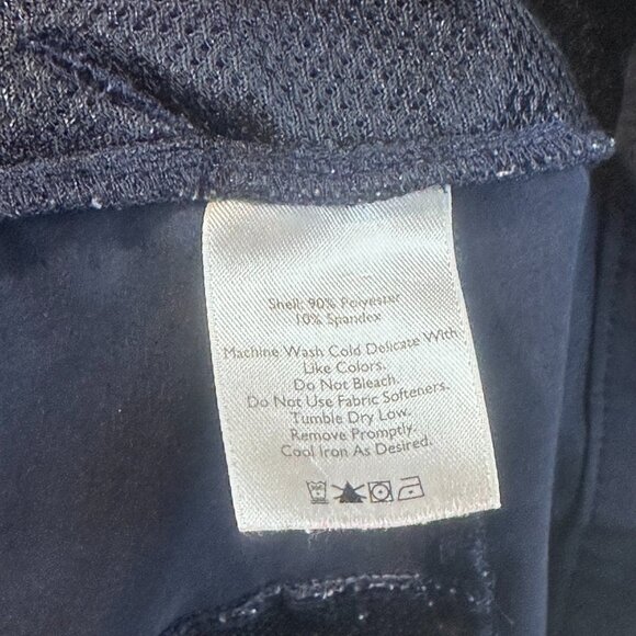 Eddie Bauer Women Shorts Navy Blue Lightweight Hiking Walking Size 18 6" inseam - Picture 5 of 5